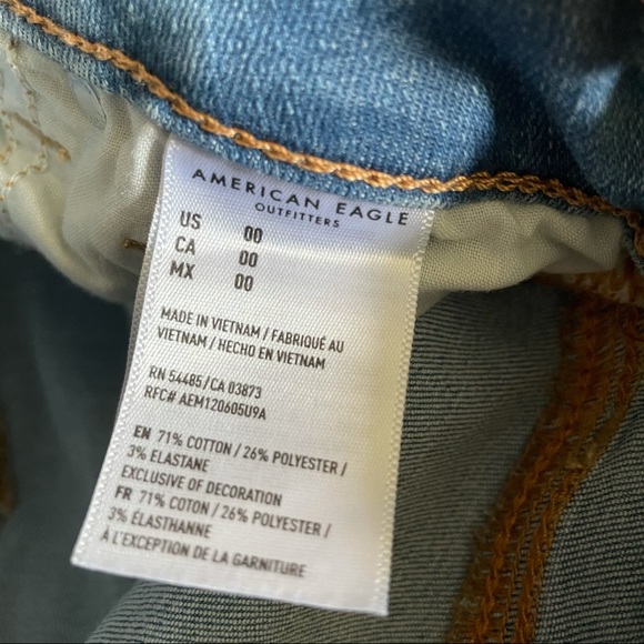 American Eagle Jean Shorts - Picture 5 of 5